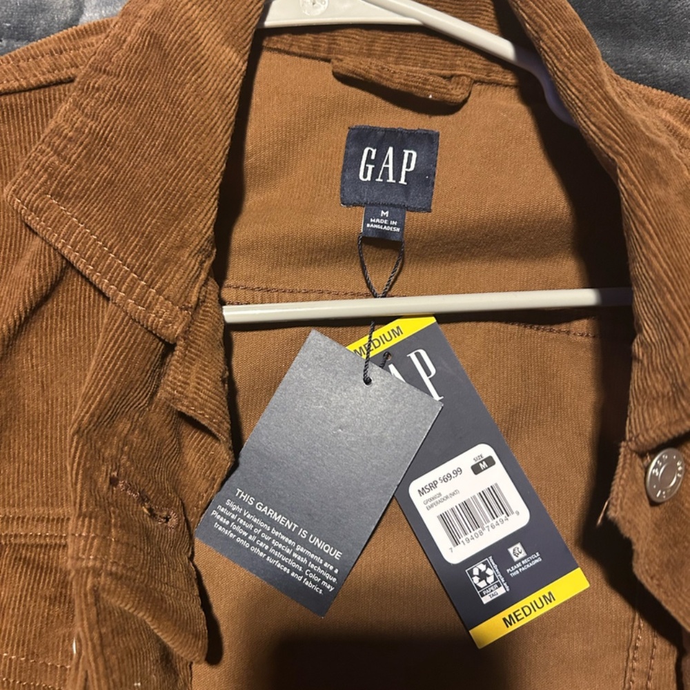 NWT Women's Gap Corduroy Jacket - Picture 3 of 3